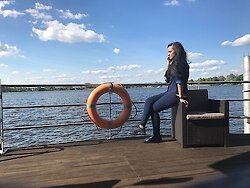 schönes Büro auf dem Wasser und dabei noch Steuern sparen